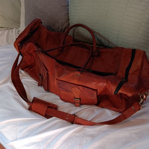 Komals Passion Leather - Picture 6 of 10